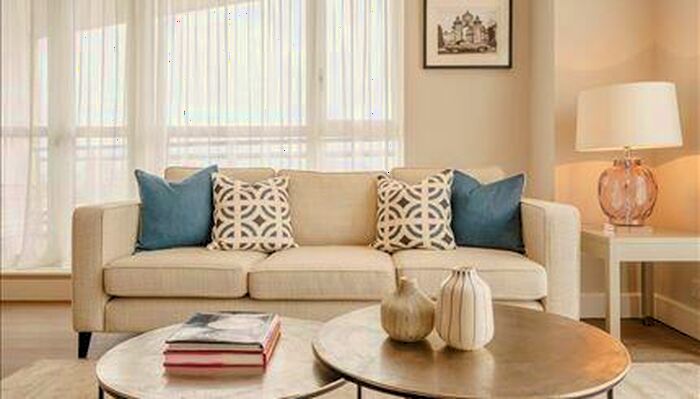 2 Bedroom Apartment To Rent In Circus Apartments, London, E14