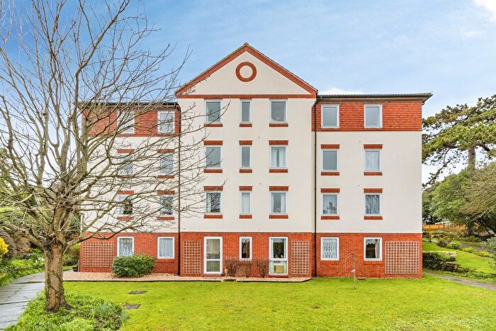 1 Bedroom Flat For Sale In Belle Vue Road, Paignton, TQ4