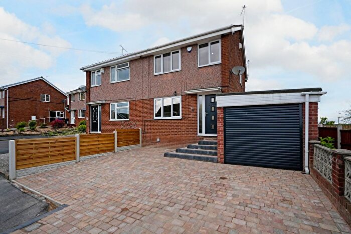 3 Bedroom Semi-Detached House For Sale In Wharfedale Drive, Chapeltown, S35