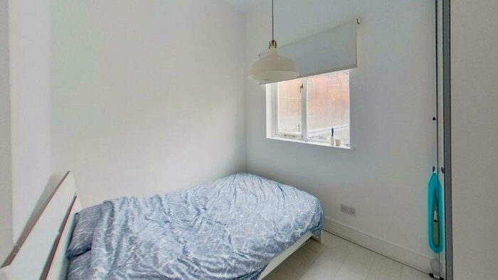 1 Bedroom Flat To Rent In Dalston Lane, Hackney, London, E8