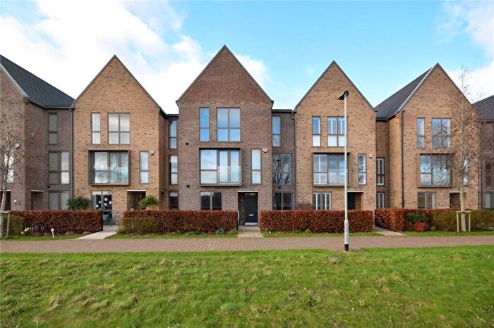 5 Bedroom Terraced House To Rent In Pinnington Close, Trumpington, Cambridge, CB2