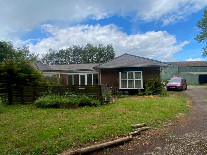 3 Bedroom Semi-Detached Bungalow To Rent In Dotterall Farm, Heydon, Royston, SG8