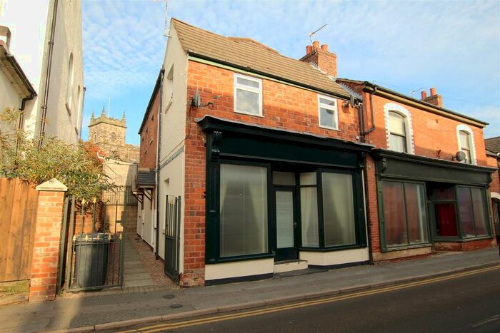 2 Bedroom Flat To Rent In Bosworth Road, Measham, Swadlincote, DE12