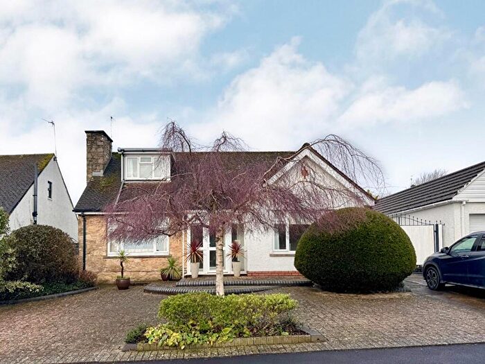 4 Bedroom Detached Bungalow For Sale In Larkwood Avenue, Penarth, CF64