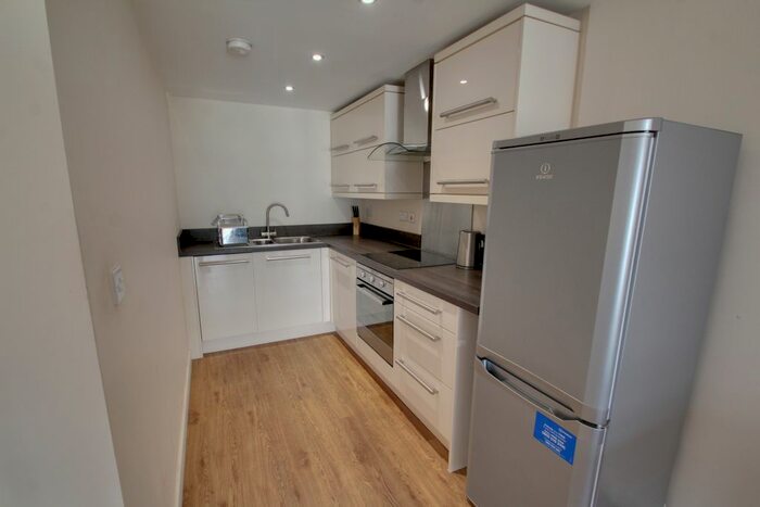 3 Bedroom Flat To Rent In Church Street, Leicester, LE1