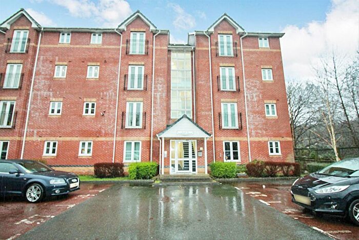 2 Bedroom Flat To Rent In Waterside Gardens, Bolton, BL1