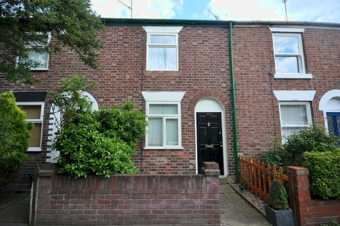 2 Bedroom Terraced House To Rent In Davenfield Grove, Didsbury, M20
