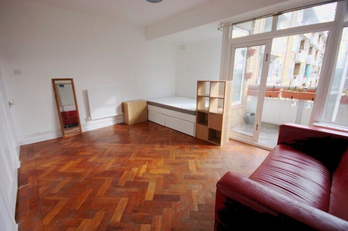 Studio To Rent In St. Pancras Way, Camden, NW1