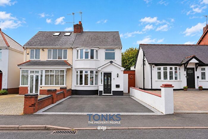 3 Bedroom Semi-Detached House For Sale In St. Kenelms Avenue, Halesowen, B63