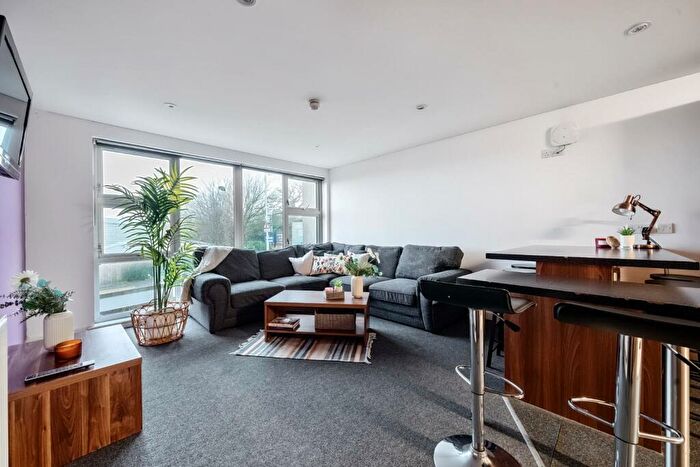 1 Bedroom Flat To Rent In Plymbridge Lane, Derriford, Plymouth, PL6
