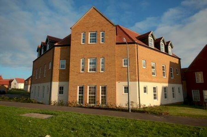2 Bedroom Flat To Rent In Cypress Covert, Thetford, IP24