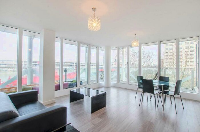 2 Bedroom Flat To Rent In Eastern Quay Apartments, Royal Docks, London, E16