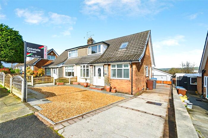 3 Bedroom Semi Detached House For Sale In Chiltern Drive, Bury, Greater Manchester, BL8