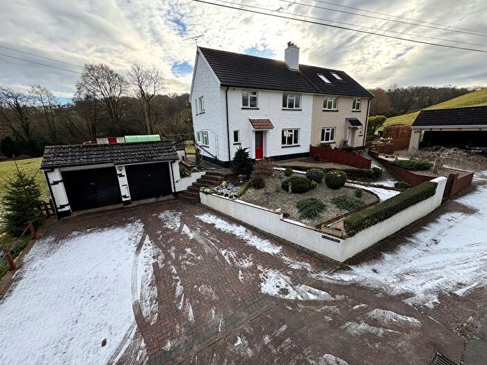 3 Bedroom Semi-Detached House For Sale In Loxbeare, Tiverton, EX16