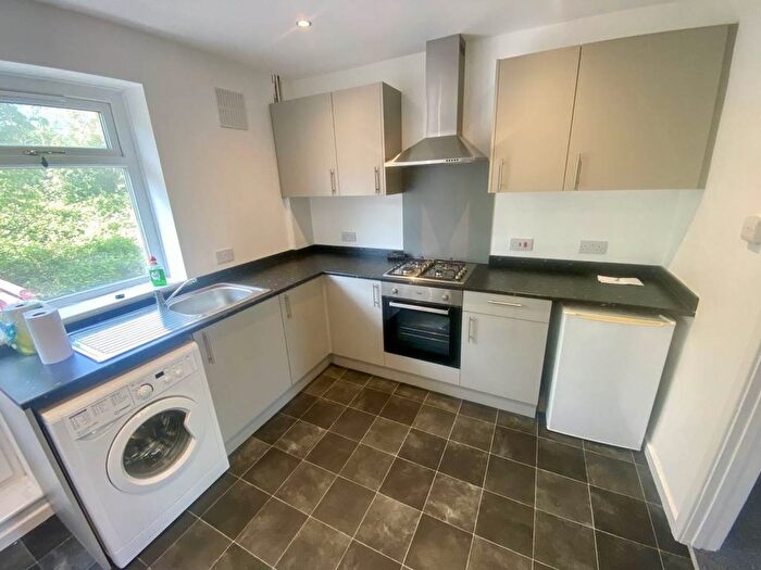 2 Bedroom Flat To Rent In New Street, City Centre, Swansea, SA1