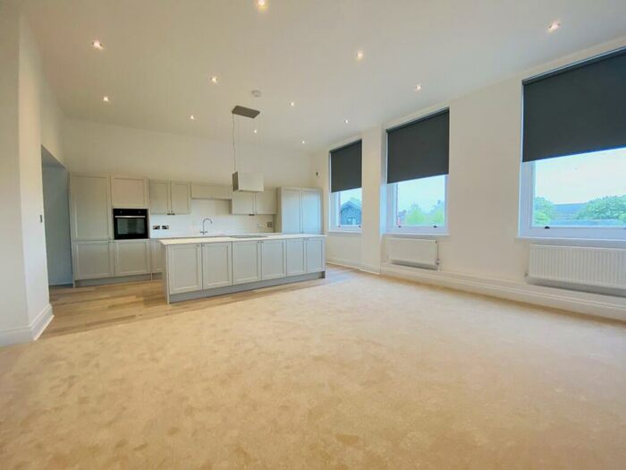 2 Bedroom Apartment To Rent In St. Marys Gate, Derby, DE1