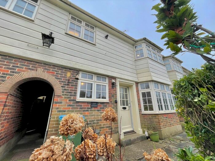2 Bedroom Terraced House To Rent In Station Road, Angmering, BN16