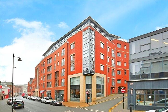 2 Bedroom Apartment For Sale In The Chimes, Vicar Lane, Sheffield, S1