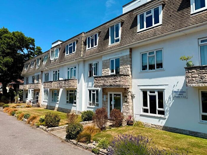 2 Bedroom Apartment For Sale In Brownsea Court Sandbanks Road, Lilliput, BH14