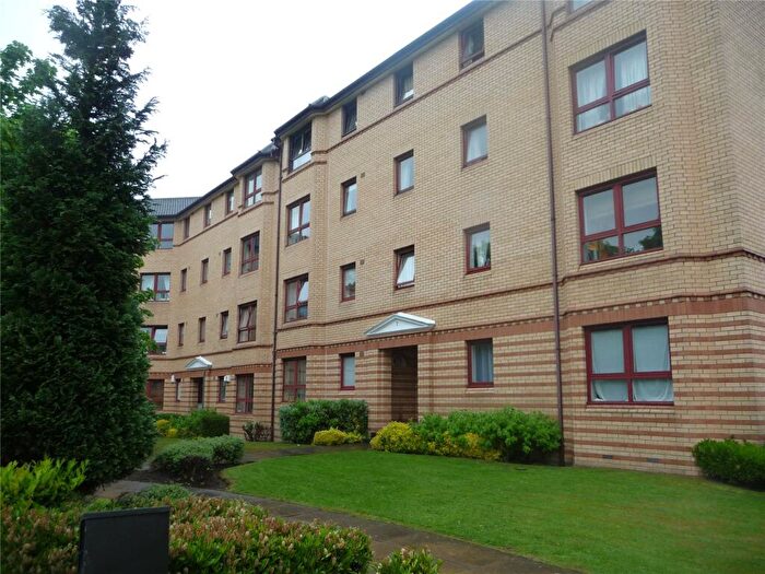 2 Bedroom Flat To Rent In Grovepark Gardens, St Georges Cross, Glasgow, G20