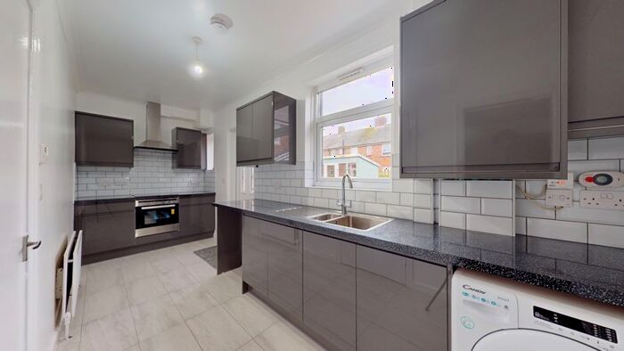 2 Bedroom Property To Rent In Beal Terrace, Walker, Newcastle Upon Tyne, NE6