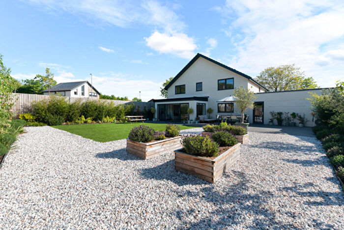 4 Bedroom Detached House For Sale In Haw Wood Drive, Bristol, BS10