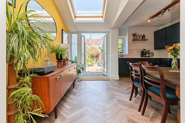 4 Bedroom Terraced House For Sale In Tudor Road, Bristol, BS5