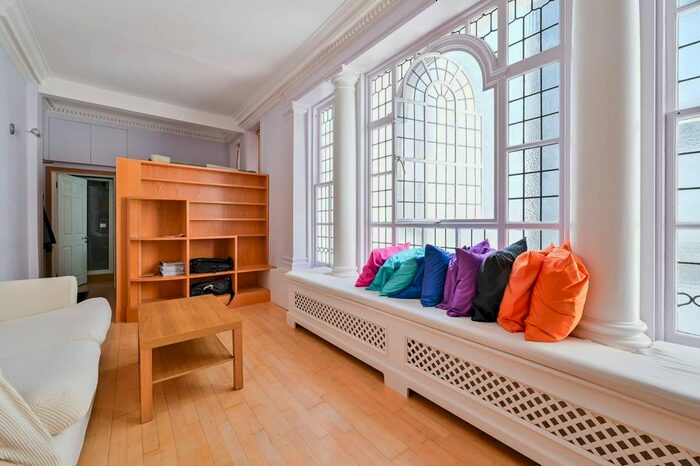 Studio To Rent In Jermyn Street, Piccadilly Circus, London, SW1Y