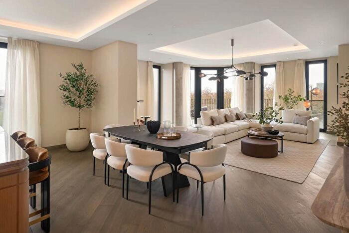 3 Bedroom Flat To Rent In Park Modern, Hyde Park, W2