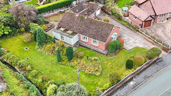 3 Bedroom Detached Bungalow For Sale In Park Drive, Wistaston, CW2