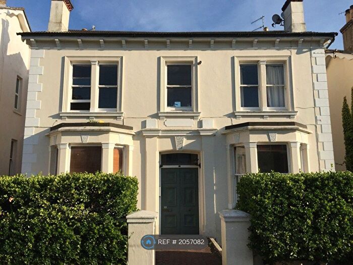 2 Bedroom Flat To Rent In Springfield Road, Brighton, BN1
