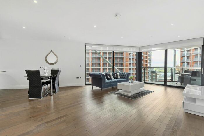 2 Bedroom Flat To Rent In Riverlight Quay, Nine Elms, London, SW11
