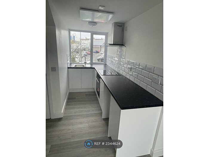 Studio To Rent In Fore Street, Newquay, TR7