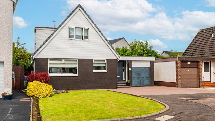3 Bedroom Detached House For Sale In Craigmarloch Avenue, Torrance, G64