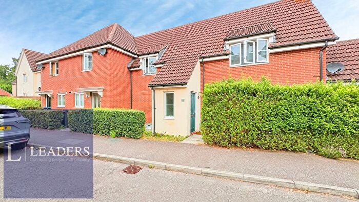 2 Bedroom Flat For Sale In Riverside Way, Sible Hedingham, Halstead, CO9