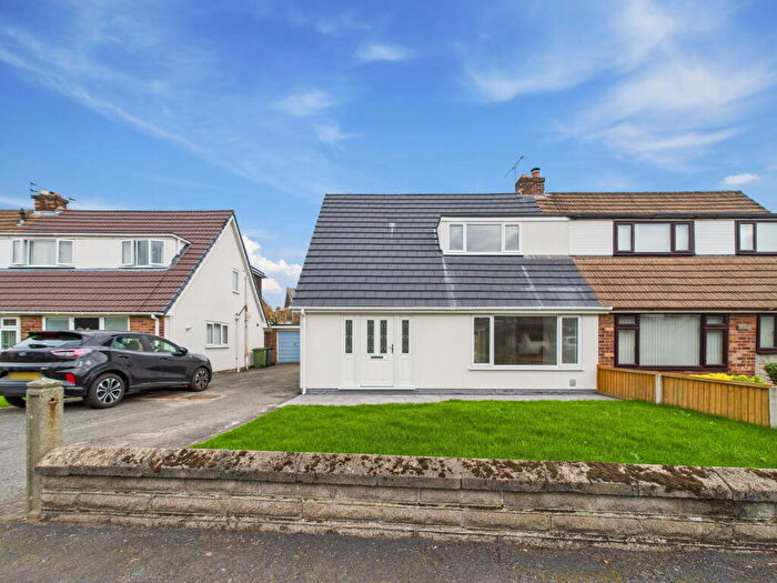 2 Bedroom Semi Detached House To Rent In Bridge Farm Drive, Maghull, L31