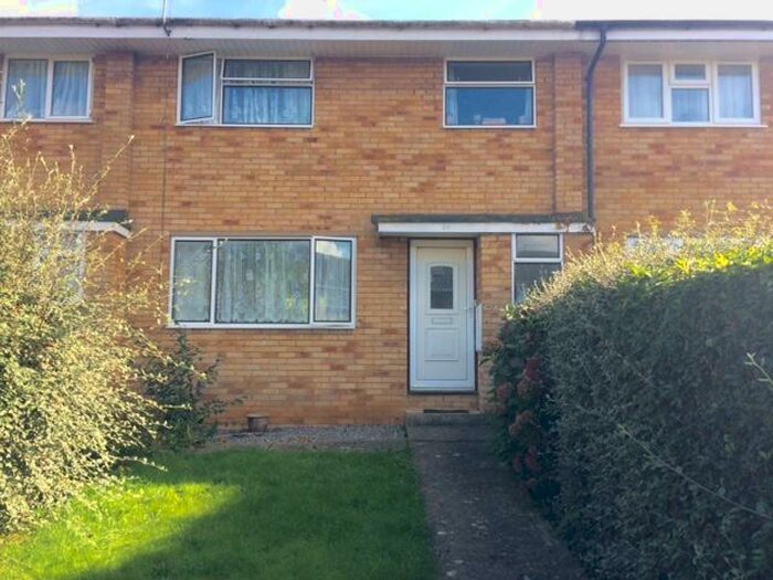 3 Bedroom Terraced House To Rent In Evenlode, Banbury, OX16