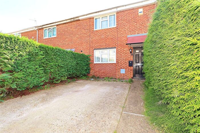 2 Bedroom Terraced House To Rent In Colliers Close, Woking, Surrey, GU21