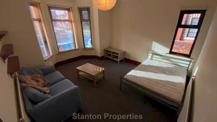 Studio To Rent In Everett Road, Withington, M20