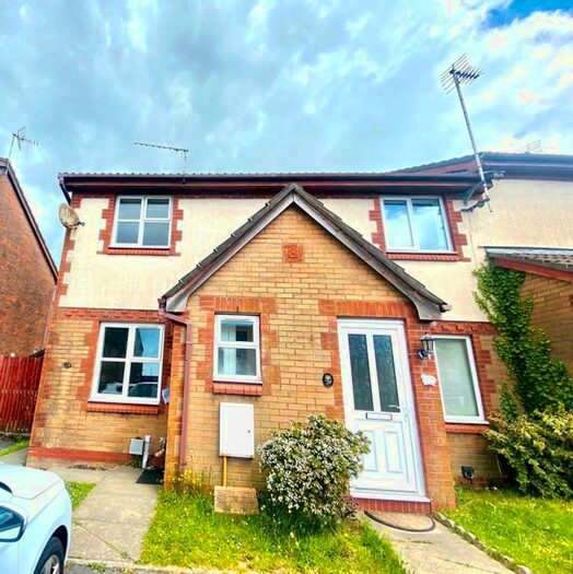 2 Bedroom Property To Rent In Maes Llan, Kenfig Hill, Bridgend, CF33