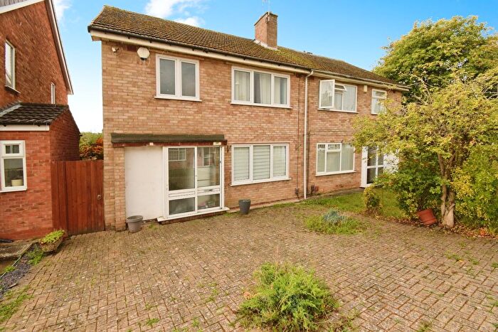 3 Bedroom Semi-Detached House For Sale In Cypress Croft, Binley, Coventry, West Midlands, CV3