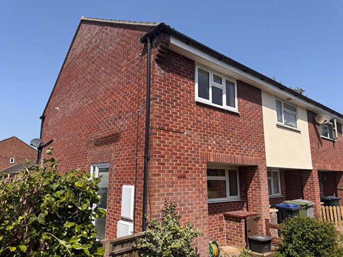 2 Bedroom End Of Terrace House To Rent In Hayes Close, Trowbridge, Wiltshire, BA14