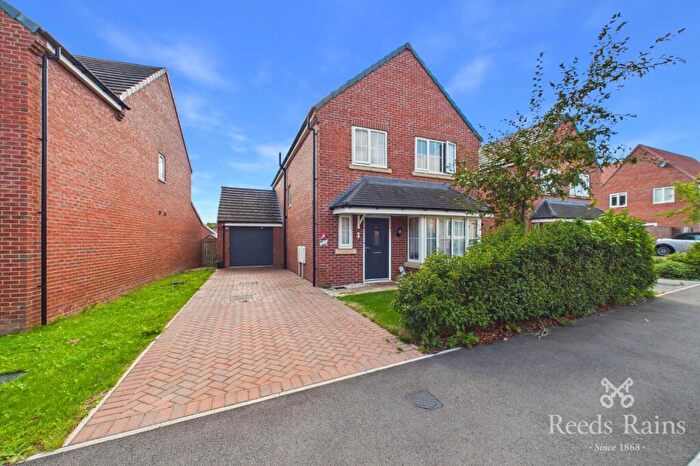4 Bedroom Detached House For Sale In Brook Rise, Morley, Leeds, West Yorkshire, LS27