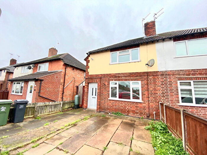 3 Bedroom House To Rent In Stonehill Avenue, Leicester, Birstall, LE4