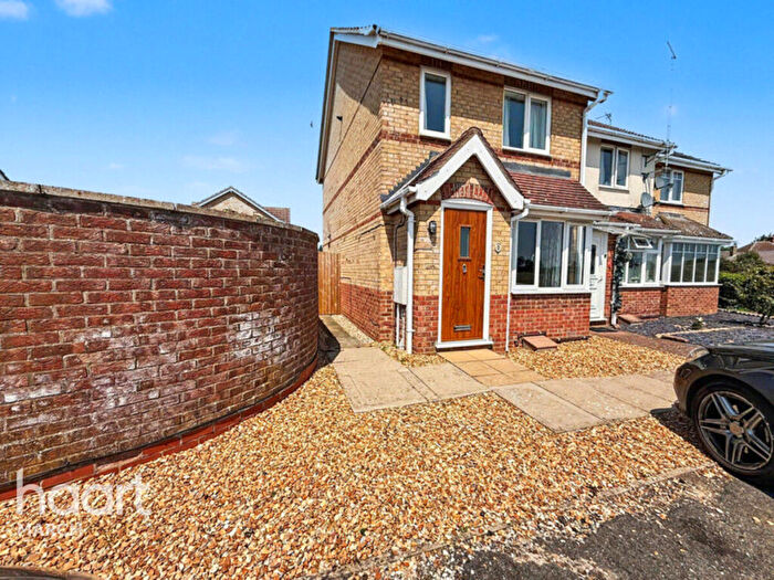 2 Bedroom End Of Terrace House For Sale In Bosworth Way, March, PE15