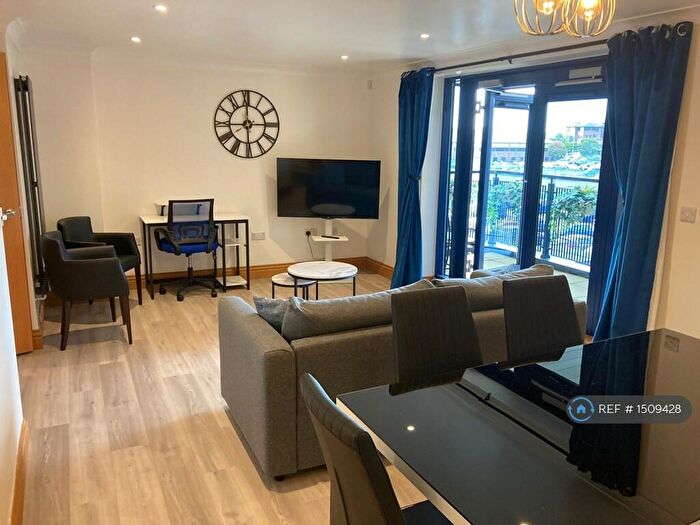 2 Bedroom Flat To Rent In Charter House, Southampton, SO14