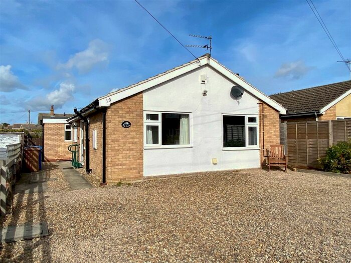 3 Bedroom Detached Bungalow To Rent In Hawthorn Drive, Holme On Spalding Moor, YO43