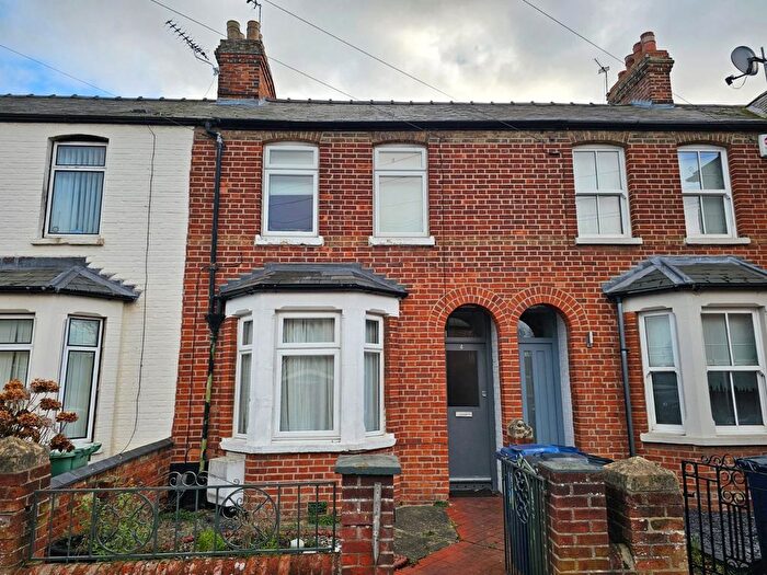 2 Bedroom Terraced House To Rent In Crescent Road, Cowley, OX4