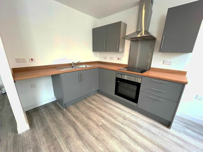 Studio To Rent In Corporation Street, Taunton, TA1