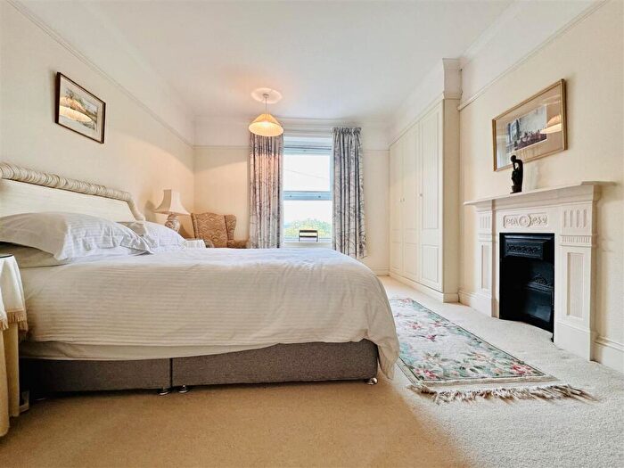 4 Bedroom Detached House For Sale In Glanville Road, Wedmore, BS28